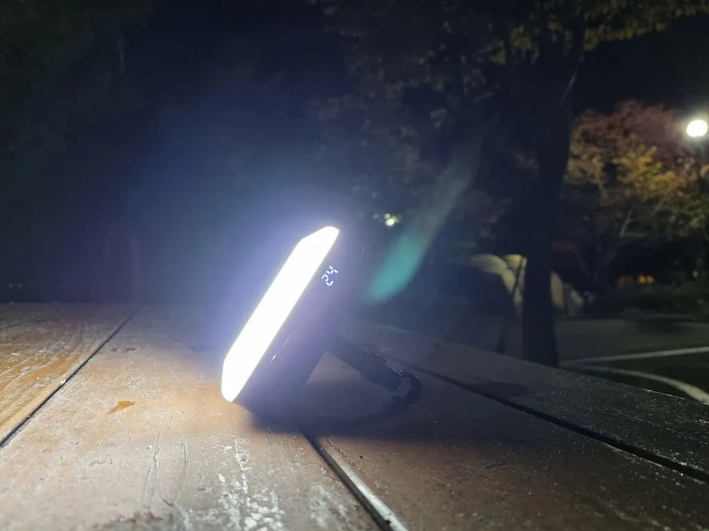 Lampa cort X5 LED Reincarcabila cu Magnet si Agatatoare - Other
