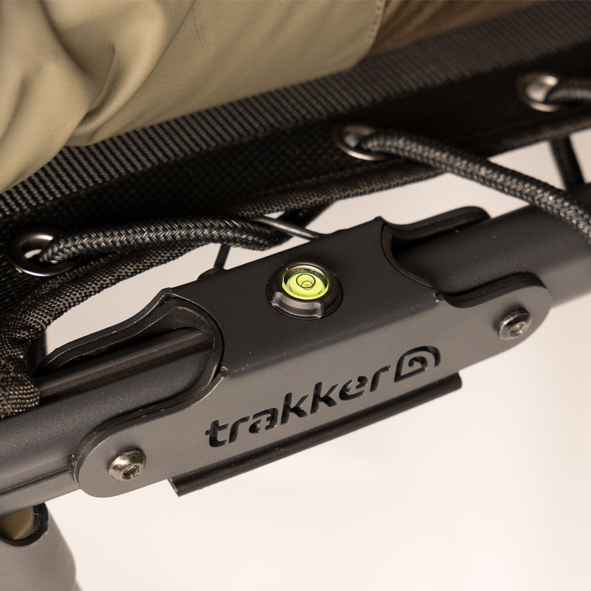 Pat Pescuit Crap Trakker Levelite Oval MF-HDR Wide Sleep System - Camping Trakker