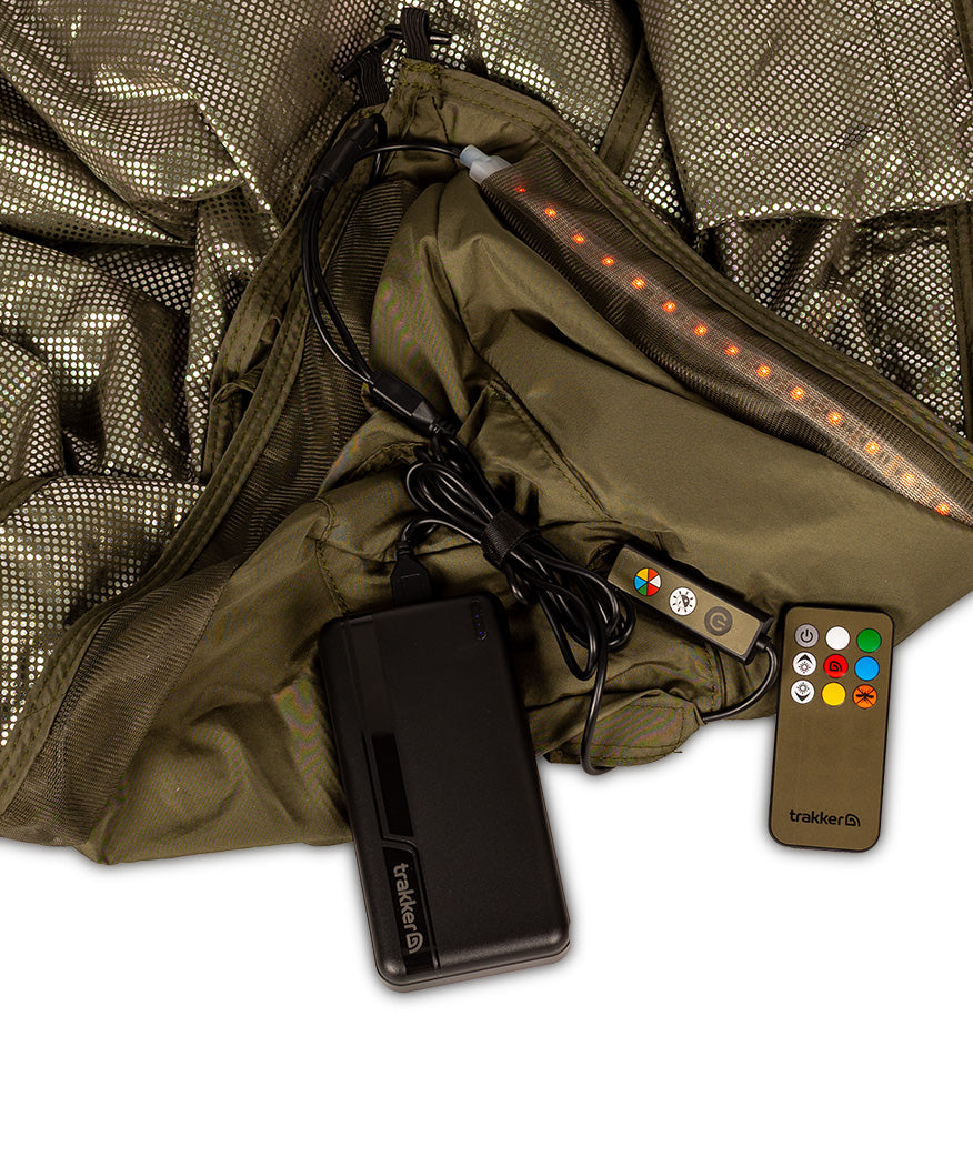 Trakker Gazebo Pro XXL Nitelife Vapour Shield (cu Iluminat LED & Telecomanda) - Accesorii Cort Trakker